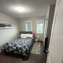 Nnamdi Nwajei's room