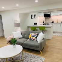 Niloofar's room