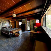 Jerry and Angie's room