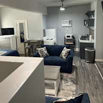 Truluv's room