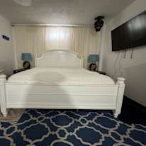 Yafreisy's room