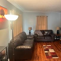 RL Homes's room