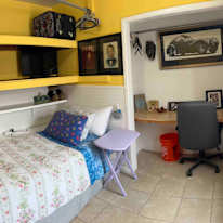Juan's room