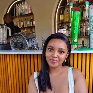 Azuzile Magudumana