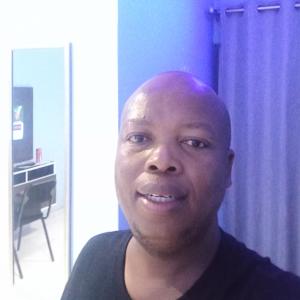 lebakeng Godfrey ditinti