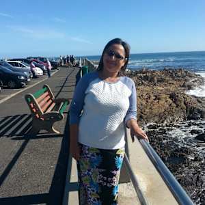 Lizette Michele