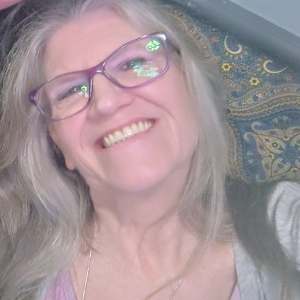 Dona King