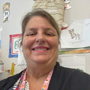 Lisa B Martinez