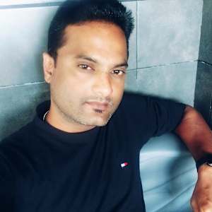Dinesh V