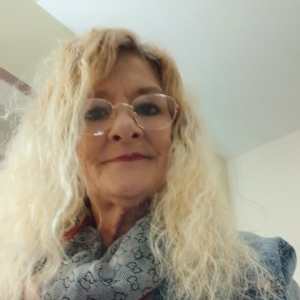 Loretta Scribner