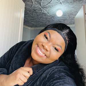 Hlonela