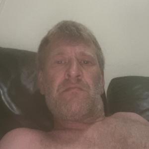 Lee