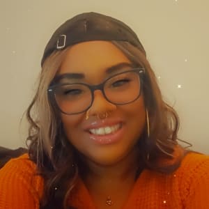 LouElla