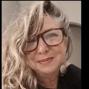 Lisa Rae Collins
