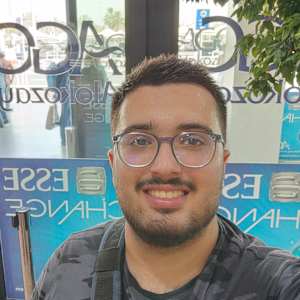 Iliya safshekan