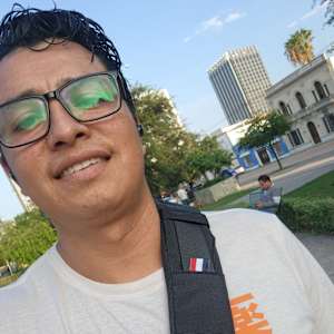 LARRY VELAZQUEZ