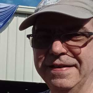 John E Blomquist