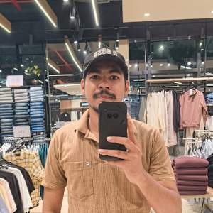 Aravindhan A