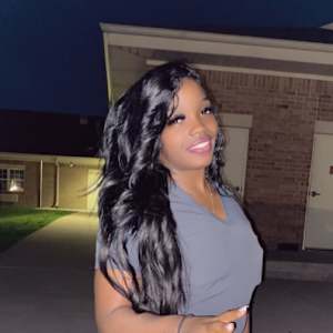 Lakenja dedeaux