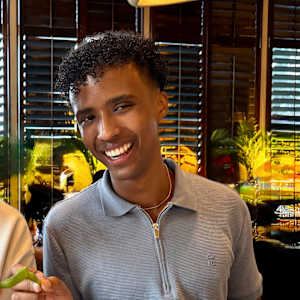 Hakam
