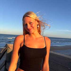 Ava