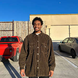 DJ
