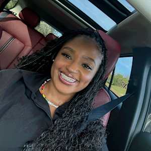Simone