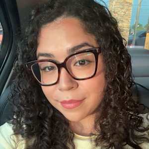 Ahslie M