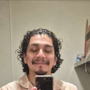 Salvador Hernandez