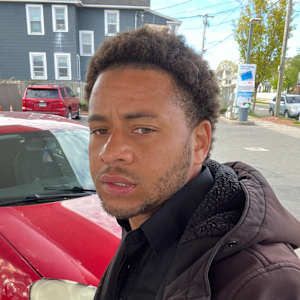 Damien Menns