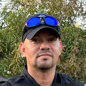 JR