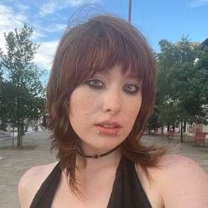 Ava