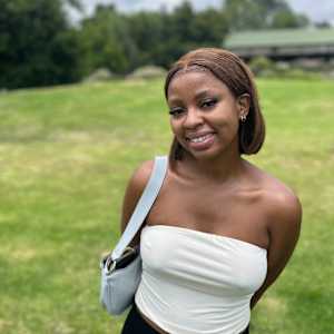 Neliswa Sharpay