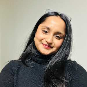 Dhruvi