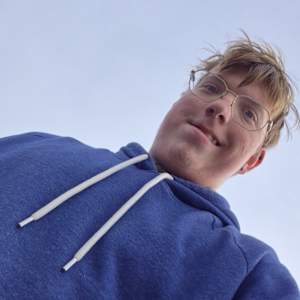 Johnathan D Weekly