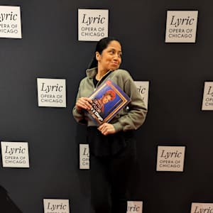 Laura Flores