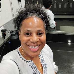 Tracy M Jackson