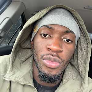 farouq Adesanya