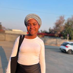Lehlohonolo Raphiri