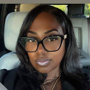 TAMARA SUNSHINE JOHNSHON- BANISTER