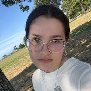Courtney Hakim