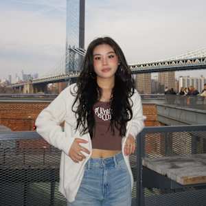 Chloe Cheng