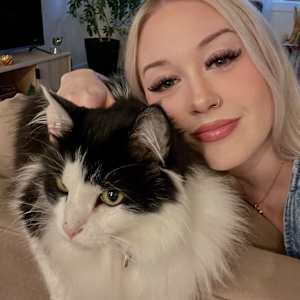 Ava