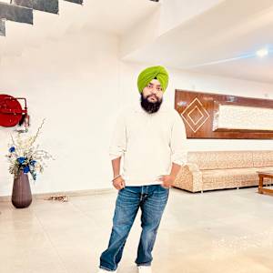 Avi singh