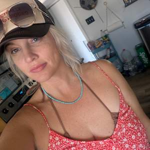 Amanda Miller