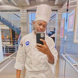 Surprise colani Mhlongo
