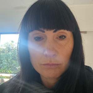 Nicole Knight