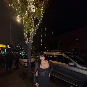 Jameline Flores