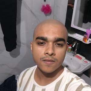 Alvi Mashooq