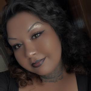 Angelyn